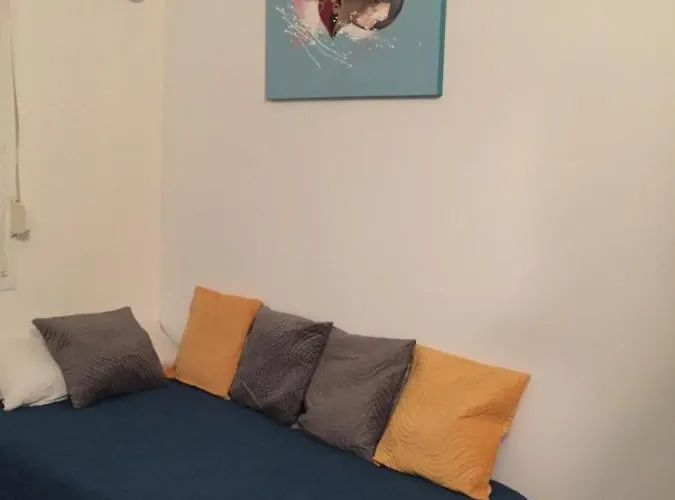 Chez Grand Mere Bed & Breakfast